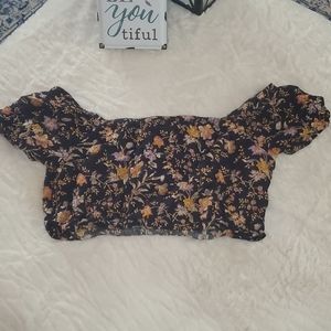 Ae off shoulder crop top